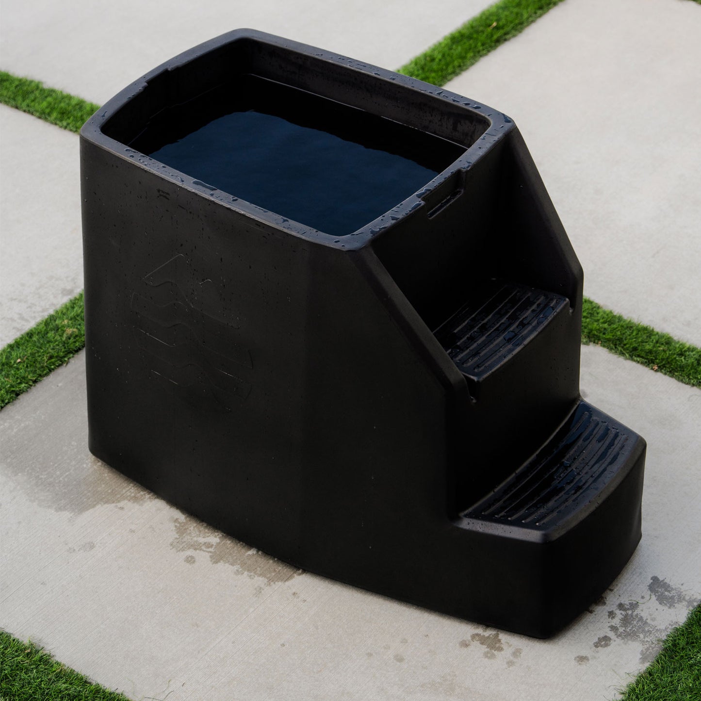 Ice Barrel cold plunge with built-in steps